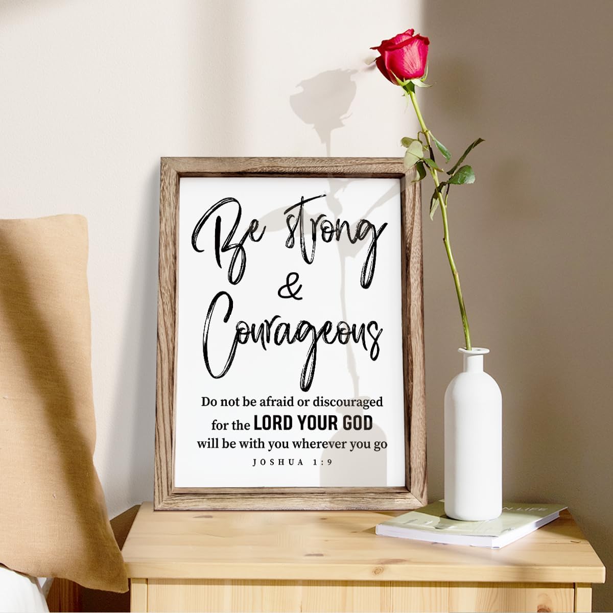 Inspirational Wood Signs, Christian Wooden Wall Plaque, Religious Home Decor, Bible Verse Decor Art, Framed Wall Plaque Sign 15 * 11.5 inches, Be Strong and Courageous Sign