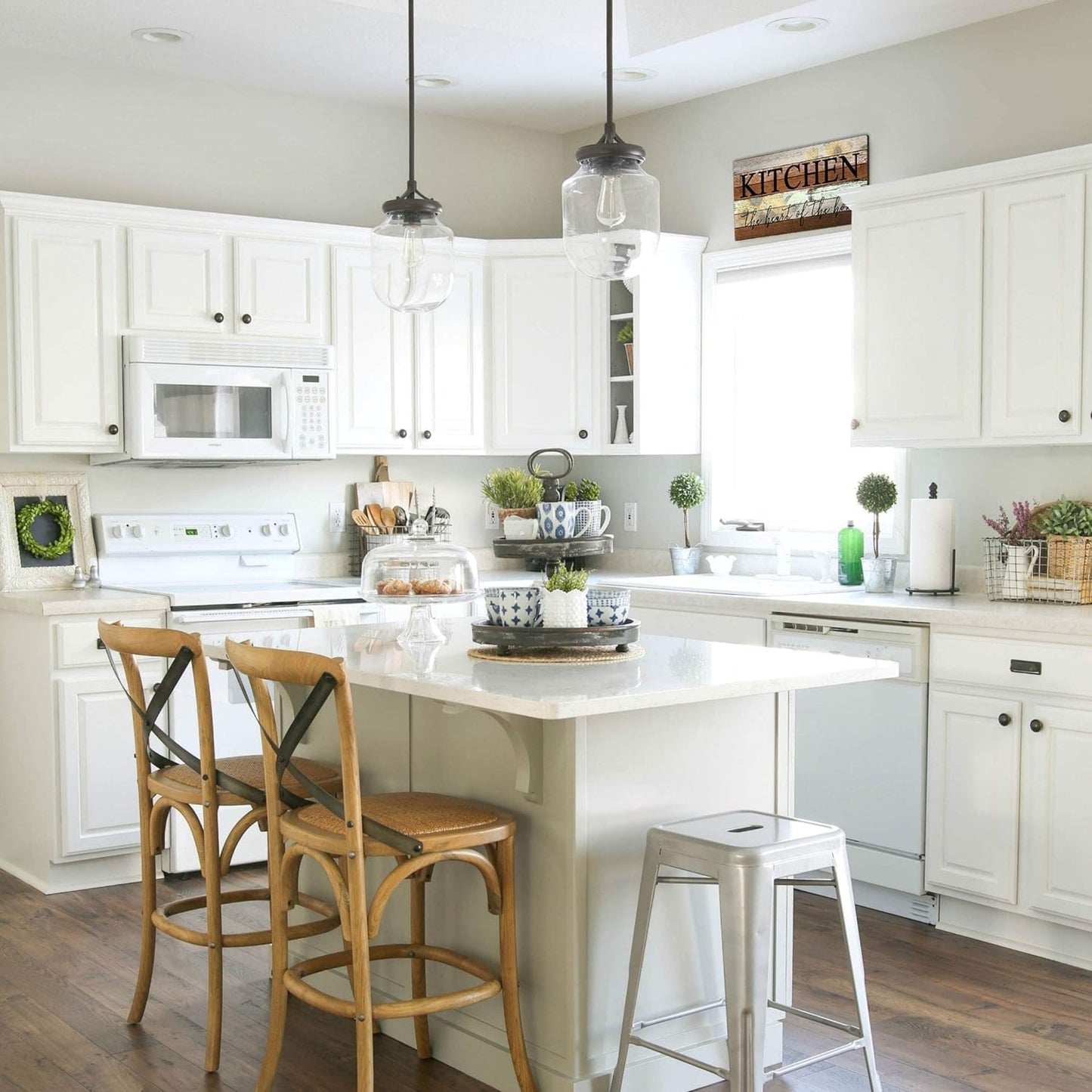 in This Kitchen We Dance Sign, Rustic Farmhouse Wood Wall Hanging Kitchen Plaque Decorations, Kitchen Sign Decor for Dinning Room (Dance) 6x18 Inch