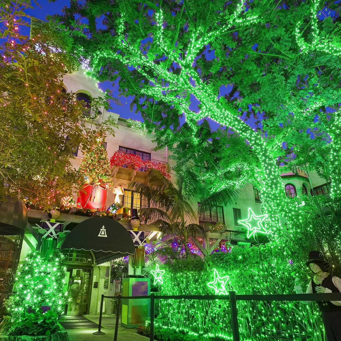 400 LED Green String Lights, 132ft Green Halloween Lights Indoor Outdoor Clear Wire 8 Modes Christmas Lights Plug in Waterproof Twinkle Fairy Lights for Room Tree Christmas Halloween Decorations